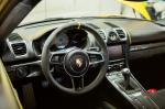 Porsche 718 Cayman GT4 2016 года